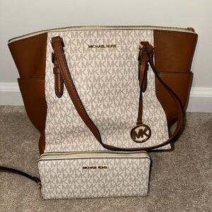 Michael Kors Tan and Cream Shoulder Bag Set